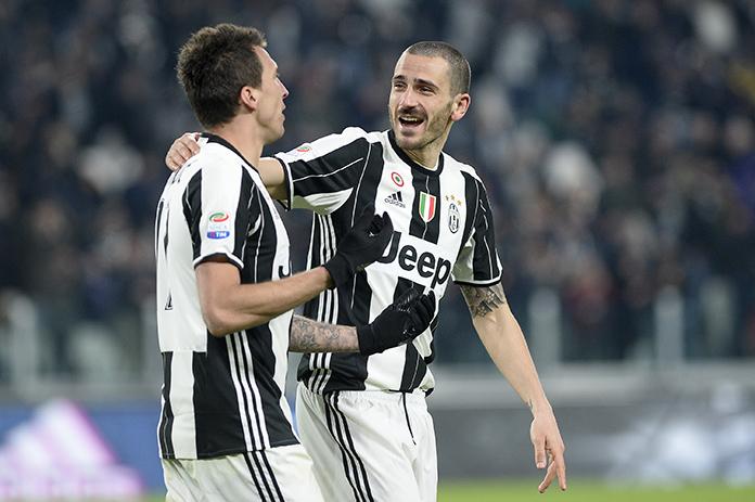 Bonucci: «Un punto in più sulla seconda» 36 mandzukic bonucci juve empoli 2017