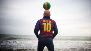 Massimiliano Sambugaro, a piedi dal Veneto a Torino per incontrare Messi