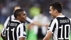 Dybala e Douglas Costa coppia d’attacco a…tavola – FOTO