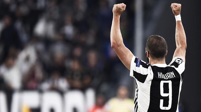 Higuain sei storia, 100 volte questi gol - VIDEO 36 higuain esultanza juventus settembre 2017 3