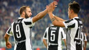 Maglia celebrativa per i 120 anni di Juventus: solo 1897 in vendita! – FOTO