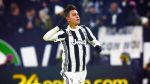Lazio-Juve: poche emozioni e Joya finale per il gol di Dybala. Il commento 51 dybala esultanza bis juventus dicembre 2017