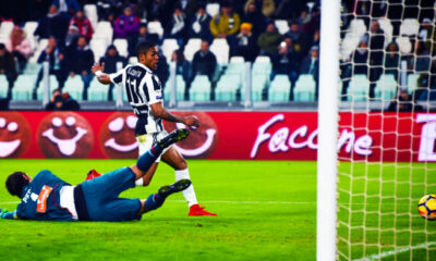 douglas costa bis juventus genoa gennaio 2018