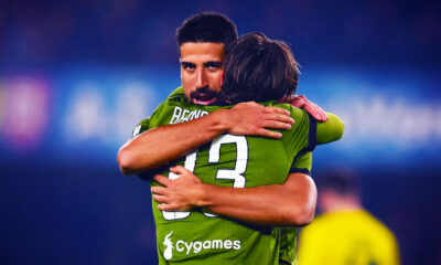 khedira bernardeschi esultanza juventus gennaio 2018