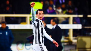 Roma-Juve: Allegri sorprende tutti. Ecco le probabili formazioni 66 bernardeschi