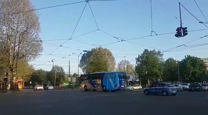 Il Napoli è a Torino, azzurri in pullman verso il ritiro - VIDEO 36 WhatsApp Image 2018 04 21 at 19.29.25