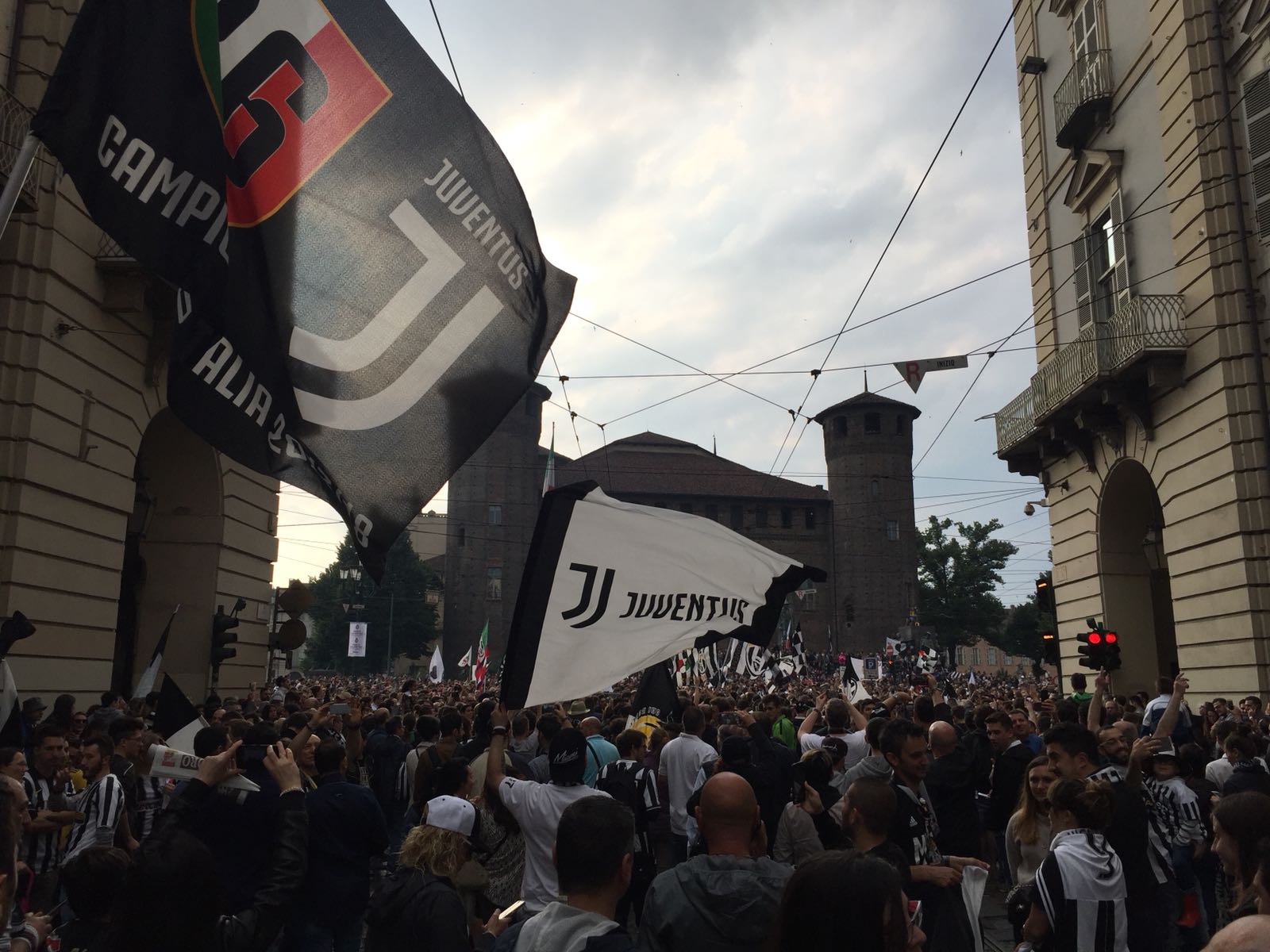 Speaker di talento alla festa scudetto della Juventus 36 Festa scudetto juve 10
