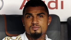 Boateng spavaldo alla presentazione col Sassuolo: «La Serie A torna grande con me e CR7»