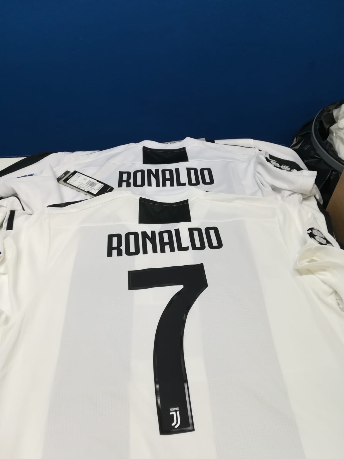 Juve, l'immagine di CR7 è da sfruttare: in Spagna arrivano consigli 36 Maglia Ronaldo Juventus