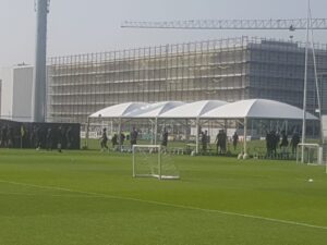 Vigilia Valencia Juventus: i bianconeri sbarcano in Spagna - FOTO e VIDEO 39 WhatsApp Image 2018 09 18 at 11.53.30