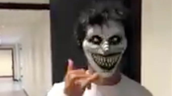 Halloween, un mostro alla Continassa: ecco chi si nasconde alla maschera - VIDEO 38 Schermata 2018 10 31 alle 18.08.55