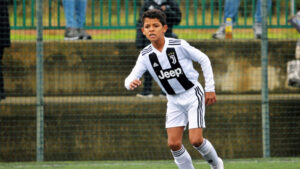 Cristiano Ronaldo Junior si muove già come il papà - FOTOGALLERY 47 cristiano ronaldo junior 2