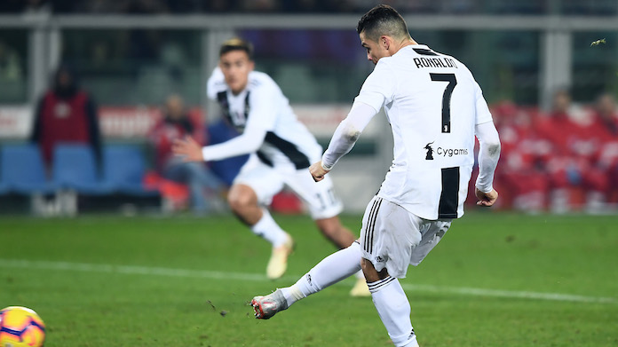 scarpe di ronaldo alla juve