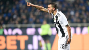 Infortunio Bonucci, trauma distorsivo: rischia un mese di stop
