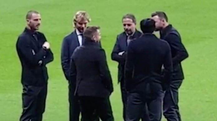 L'abbraccio di Del Piero alla BBC - VIDEO 36 Del Piero Barzagli Chiellini Paratici Nedved Bonucci