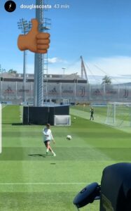 Infortunio Dybala: l'argentino torna a calciare il pallone alla Continassa - FOTO 39 20190429 141555