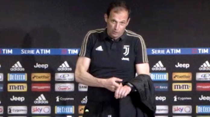Allegri show a inizio conferenza: «Speravate non venissi!?» - VIDEO 36 allegri conferenza
