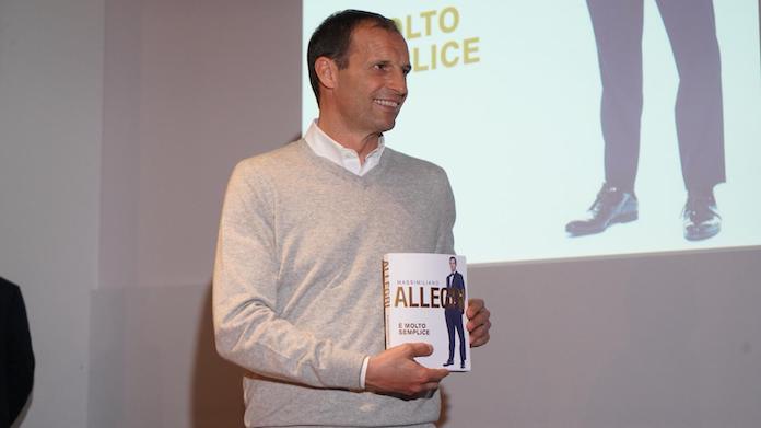 Juve, Allegri e la frecciata ad Adani: «Il mio libro è per tutti» 36 libro massimiliano allegri