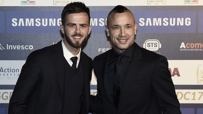 Pjanic: «Guardo sempre avanti in ciò che faccio»: Nainggolan reagisce così - FOTO 36 pjanic-nainggolan