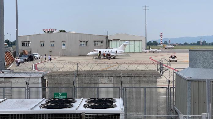 Rabiot alla Juve: l'arrivo del centrocampista a Caselle - VIDEO 36 rabiot caselle