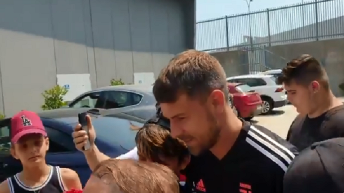 Ramsey al J Musuem: che emozione per la maglia di Charles - VIDEO 36 2019 07 01 6