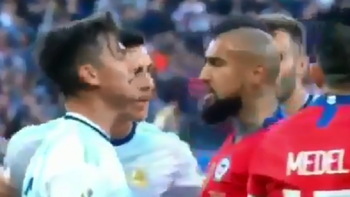 Vidal e la "maledizione" di Dybala prima del rigore - VIDEO 38 DYBALA VIDAL