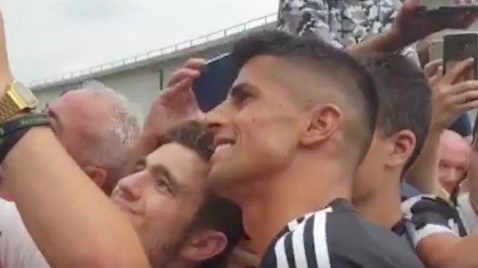 Cancelo lascia il J Medical, i tifosi: «Resta con noi» - VIDEO 36 cancelo