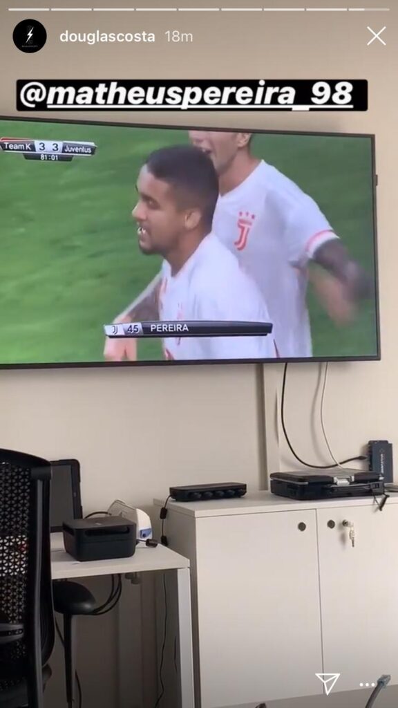 Juve-Team K-League: Douglas Costa esulta alla rete di Pereira - FOTO 39 douglas costa pereira
