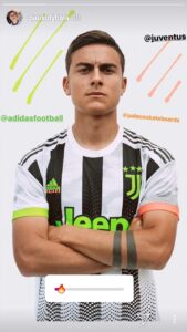 Dybala pazzo per la quarta maglia: la Joya in posa - FOTO 39 post social instagram
