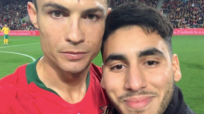 Invasione Portogallo-Lituania: spunta il selfie con Ronaldo - FOTO 36 ronaldo invasore