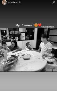 Cristiano Ronaldo, serata in famiglia per il portoghese - FOTO 39 stories instagram