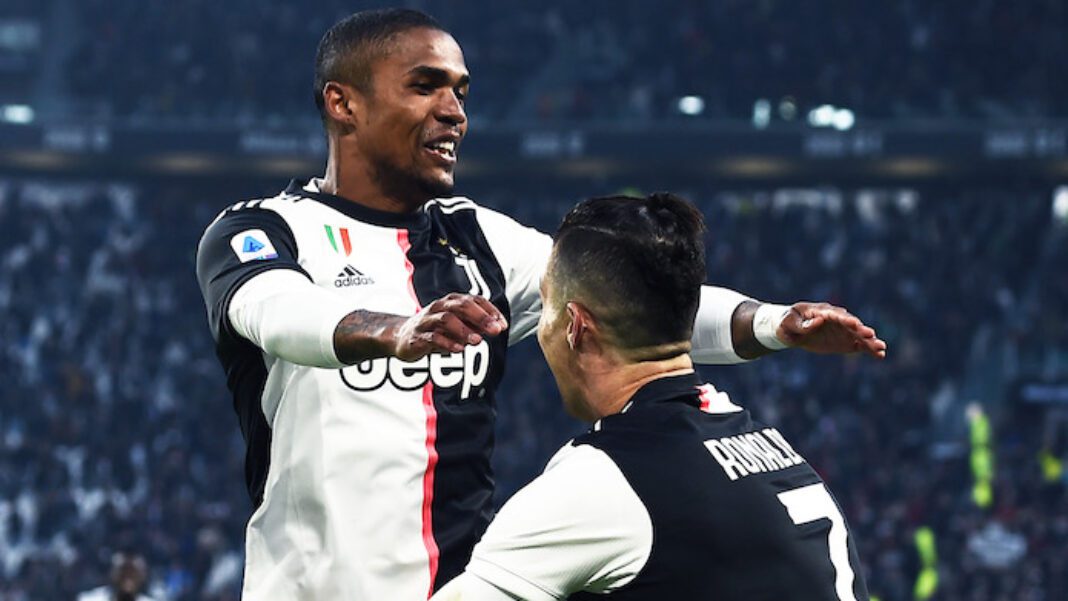 douglas costa cristiano ronaldo