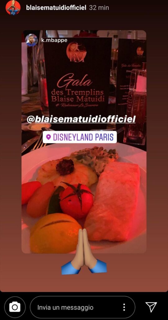 Matuidi, cena di beneficenza a Disneyland: con lui anche Mbappè e Dybala - FOTO 39 mbappè matuidi