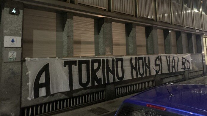 Striscione Milan fuori dalla Lega: «A Torino non si va!» - FOTO 36 black devil 1.jpeg.pagespeed.ce .vinQCvPwf6