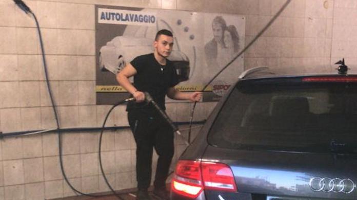 Tifosi Juve, distanti ma uniti: Giuseppe e il suo autolavaggio "Pulicar" 38 giuseppe autolavaggio