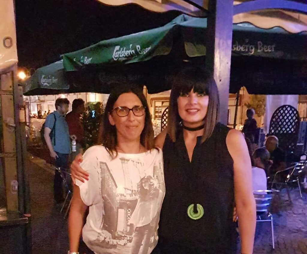 Tifosi Juve, distanti ma uniti: Mary e il suo "Bar Nuovo" 41 mary barista silvia mezzanotte