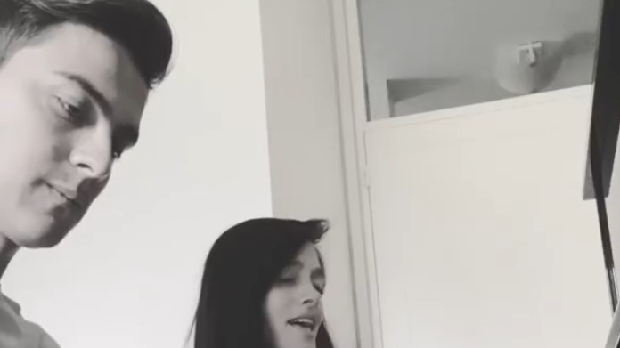 Dybala dirige Oriana: il duetto è da applausi - VIDEO 36 Dybala oriana