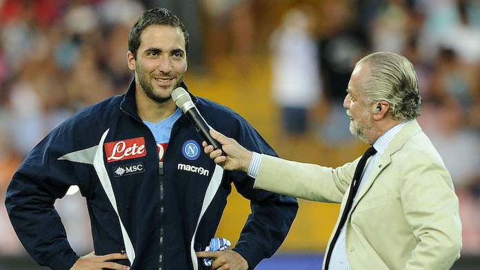 De Laurentiis silurato da Higuain: «Non sarei stato un altro minuto con lui» 36 higuain de laurentiis