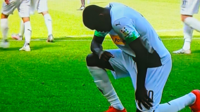 Thuram ricorda George Floyd: il suo gesto dopo il gol all'Union Berlino - VIDEO 38 Thuram