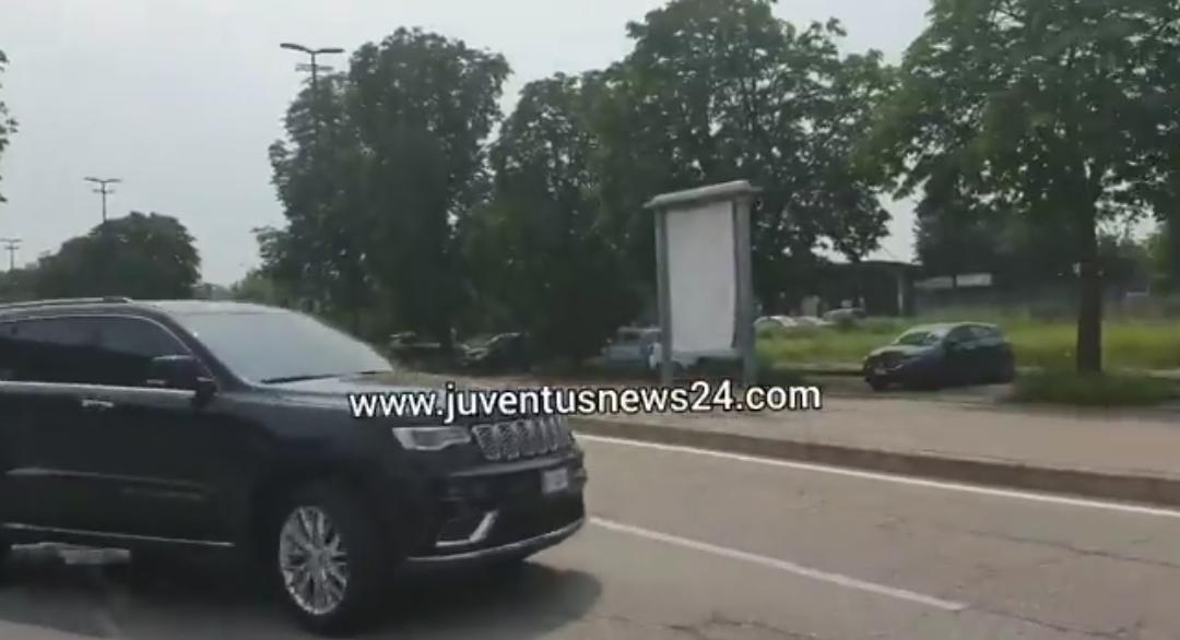 Alex Sandro alla Continassa: il brasiliano è rientrato ad allenarsi - VIDEO 36 alex sandro