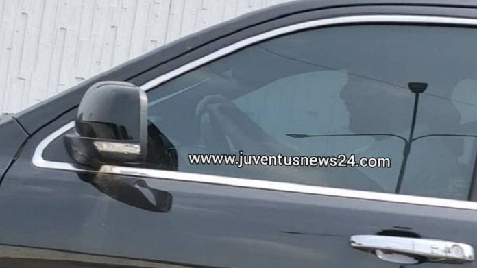 Higuain è tornato: le immagini del rientro alla Continassa del Pipita - FOTO 36 higuain 1