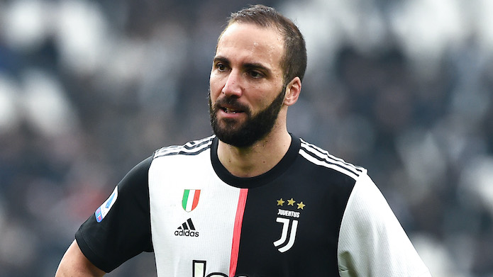 cagliari juve higuain