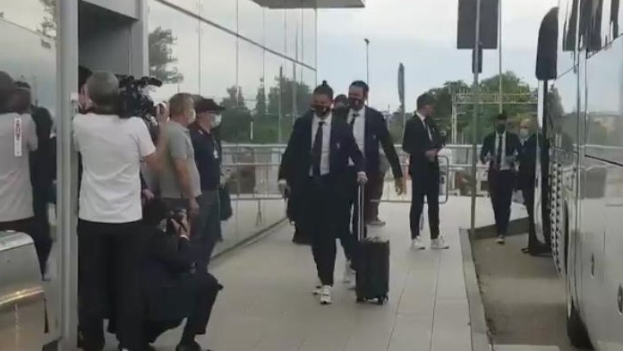 Partenza Juve: i bianconeri in viaggio in direzione Roma - VIDEO 36 Partenza Juve