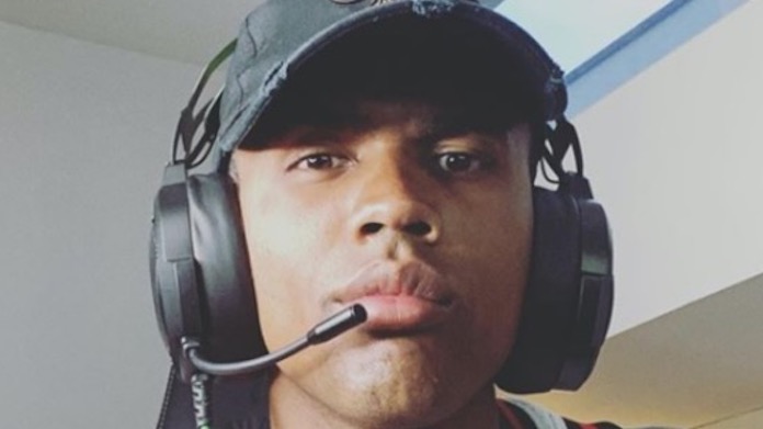 Douglas Costa, l'imitazione di Sarri su Twitch è tutta da ridere - VIDEO 36 douglas costa twitch