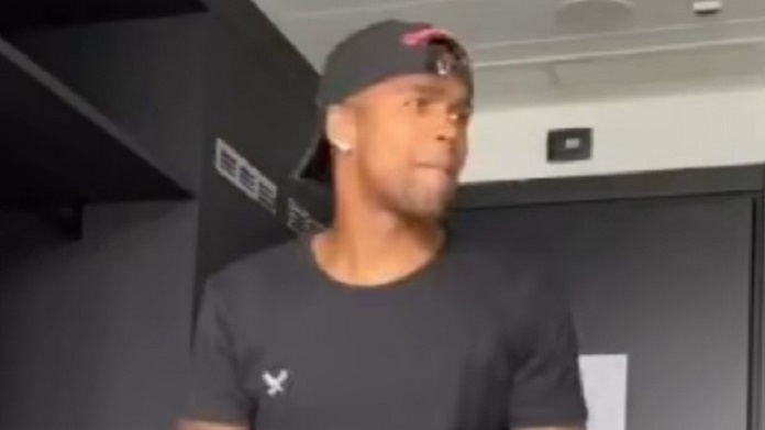 Douglas Costa fa impazzire il web: ma quell'indizio non mente - VIDEO 38 douglas costa