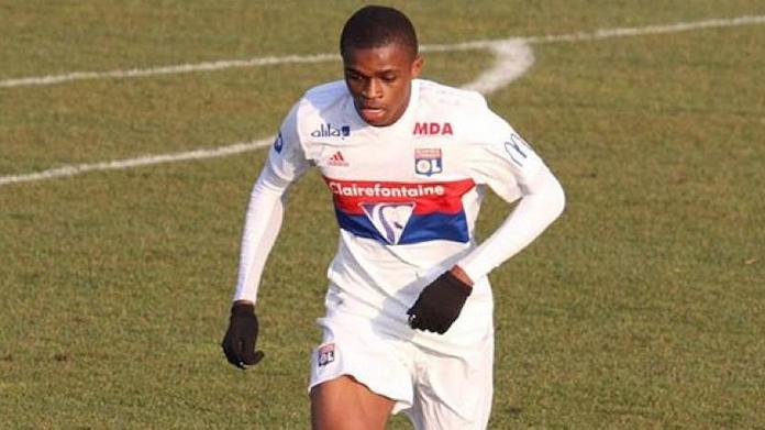 Il Lione perde pezzi: Kalulu verso il Milan, lunedì le visite 36 kalulu lione