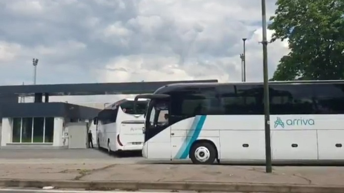 Napoli-Juve: due pullman accompagnano i bianconeri a Caselle - VIDEO 38 pullman juve