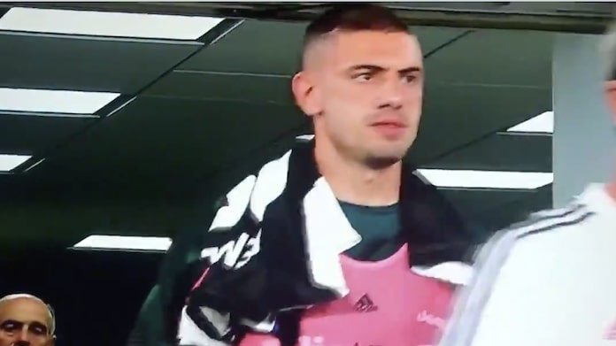 Demiral sempre più bianconero. Merih canta l'inno della Juve - VIDEO 36 demiral inno