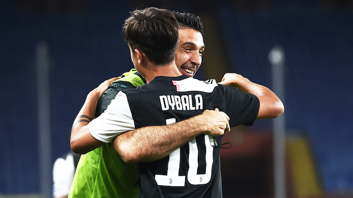 dybala-buffon.jpg