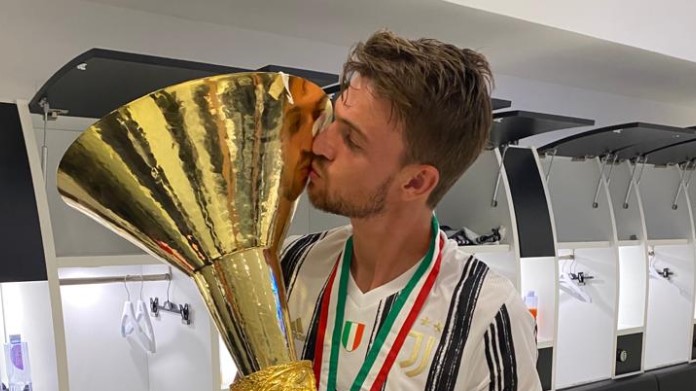 Rugani bacia la Coppa: «Momenti che restano» - FOTO 36 Rugani